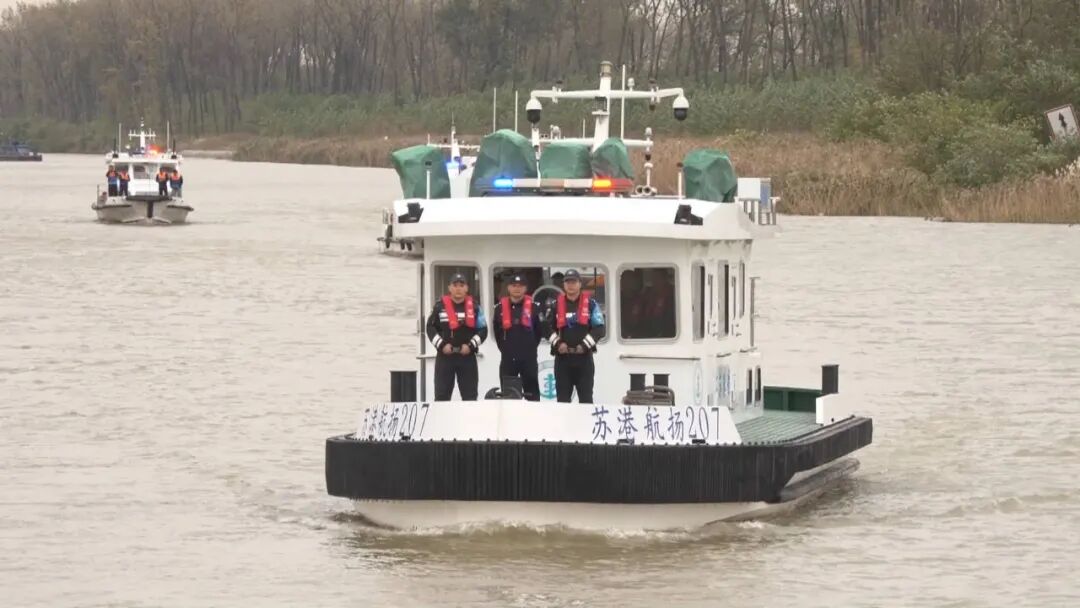 京杭运河船舶待闸 多部门联合巡航守护