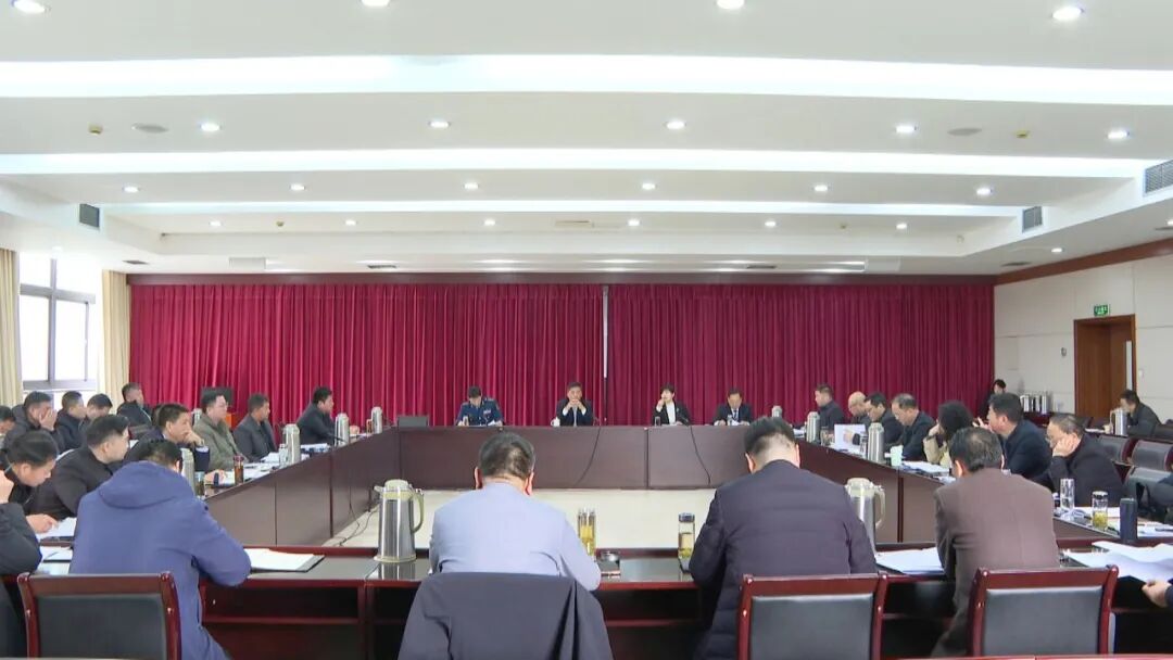 中共宝应县委十三届十次全体（扩大）会议举行分组讨论