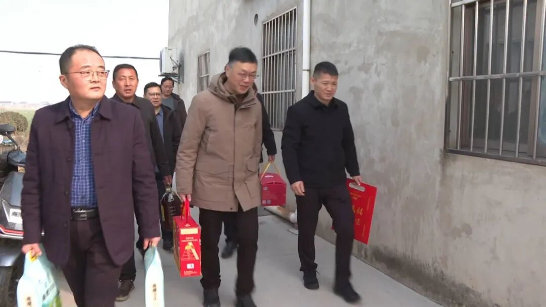 扬州市总工会来宝走访慰问困难职工与劳模